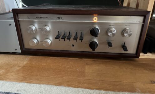 オーディオアンプを交換しました。